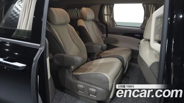 Kia Carnival 4th Gen — Фото автомобиля 17