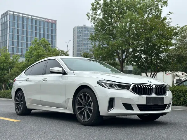 BMW 6 Series Gran Turismo — Фото автомобиля 3