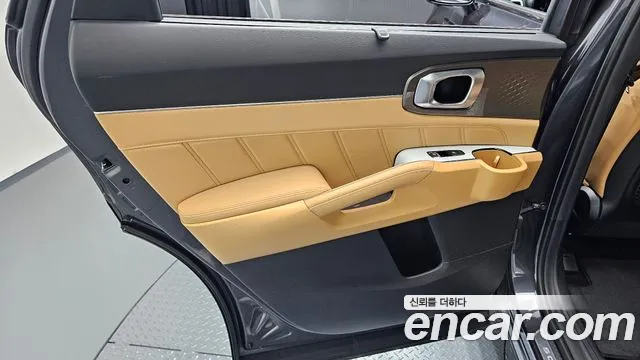 Kia Sorento Sorento 4-е поколение Бензин 2.5T 2WD — Фото автомобиля 23