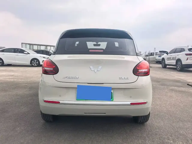 Wuling Bingo — Фото автомобиля 4