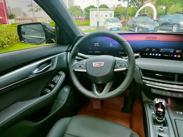 Cadillac CT5 — Фото автомобиля 27
