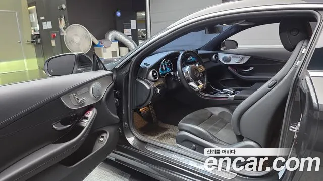 Mercedes-Benz C-Class — Фото автомобиля 10