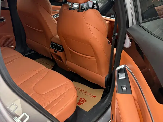 Geely Boyue — Фото автомобиля 16