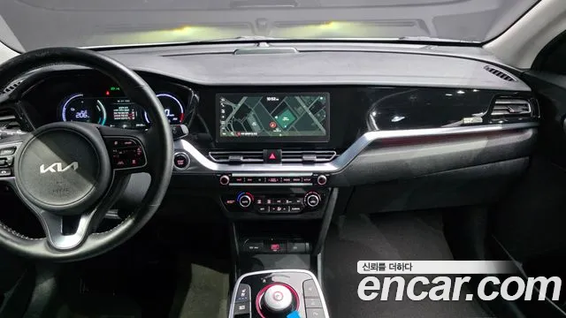 Kia Niro Niro Plus Air — Фото автомобиля 18