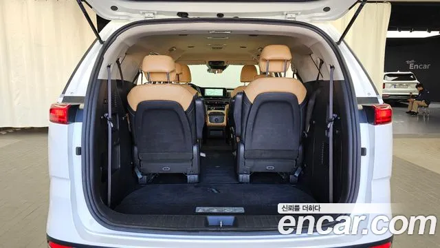 Kia Carnival 4th Gen — Фото автомобиля 26