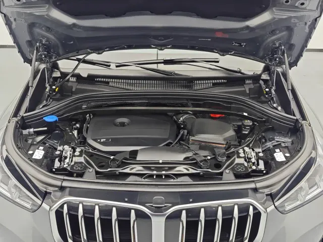 BMW X1 — Фото автомобиля 11