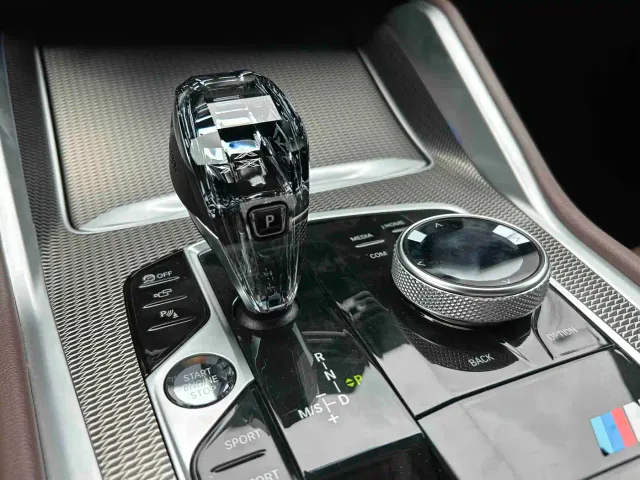 BMW X6 — Фото автомобиля 12