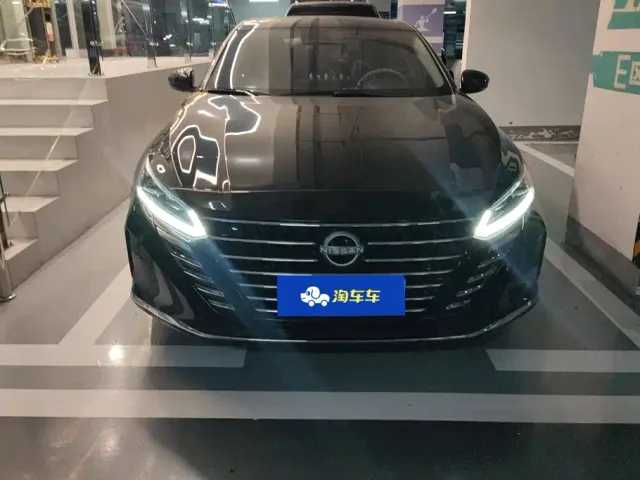 Nissan Teana — Фото автомобиля 2