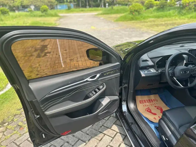 Geely Xingrui — Фото автомобиля 14