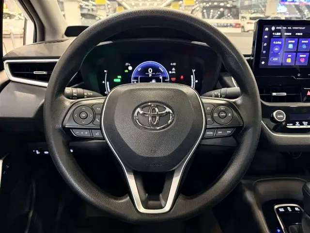 Toyota Corolla — Фото автомобиля 21