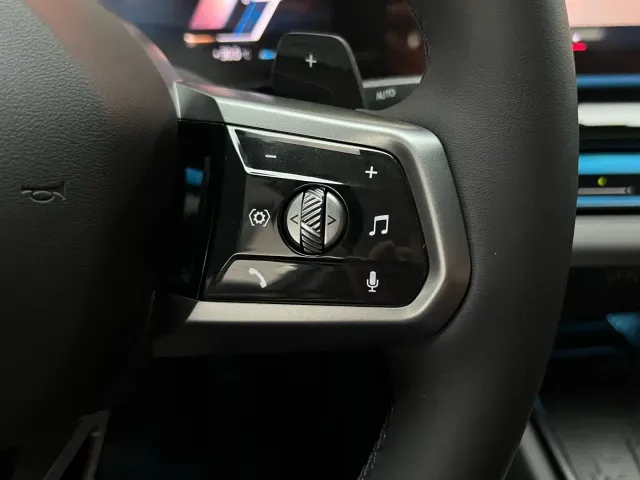 BMW 5 Series — Фото автомобиля 25