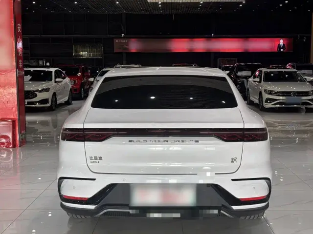 BYD Han — Фото автомобиля 5