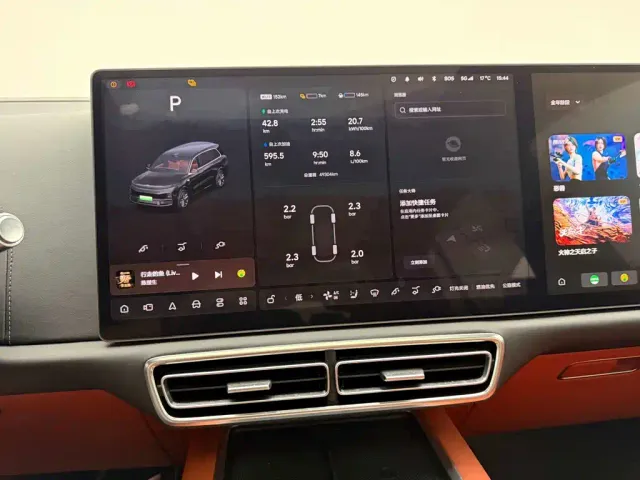 Li Auto Li Xiang L9 2022 Max — Фото автомобиля 15