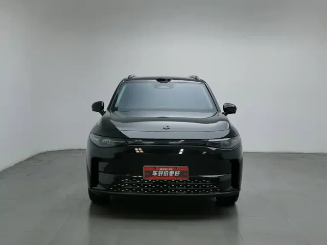 Leapmotor C16 — Фото автомобиля 3