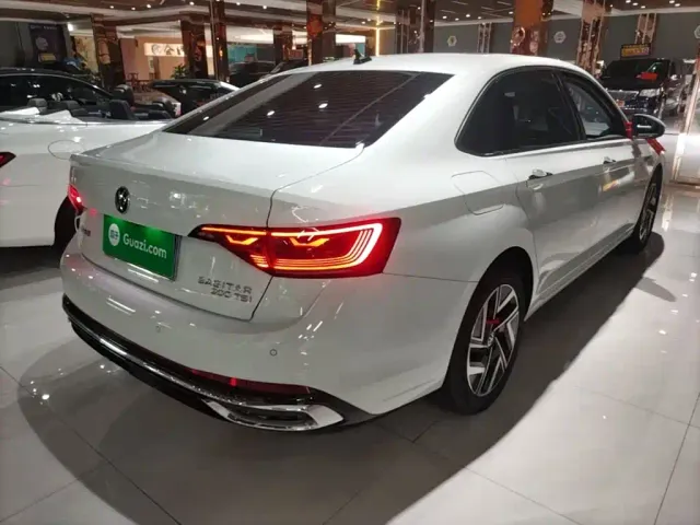 Volkswagen Sagitar — Фото автомобиля 6