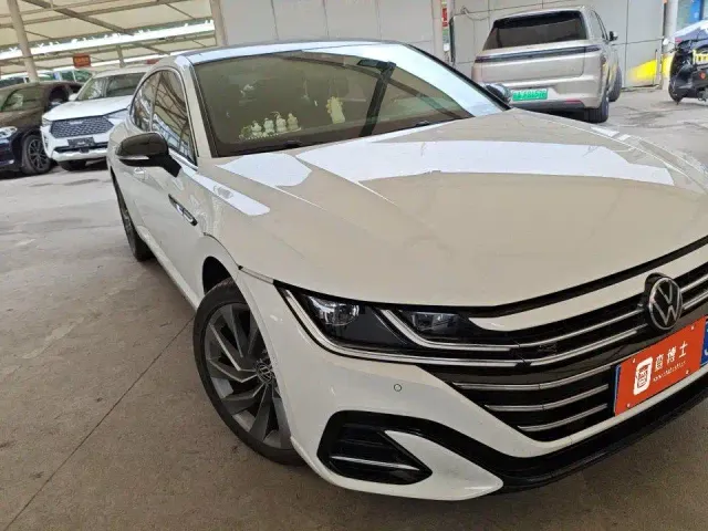 Volkswagen CC — Фото автомобиля 2