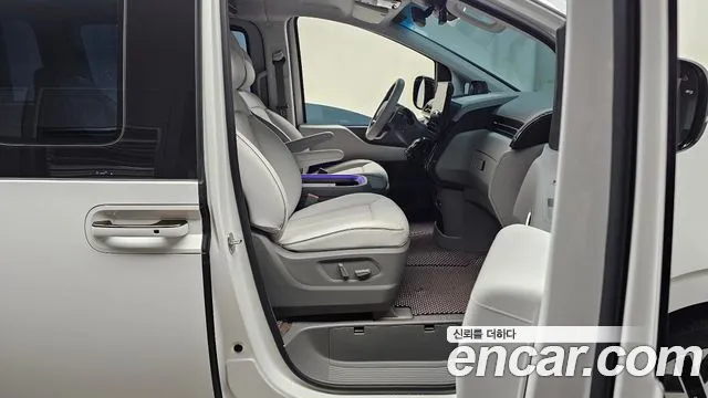 Hyundai Staria — Фото автомобиля 25