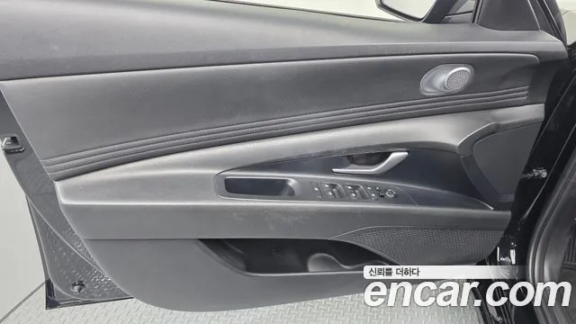 Hyundai AVANTE Avante (CN7) — Фото автомобиля 24