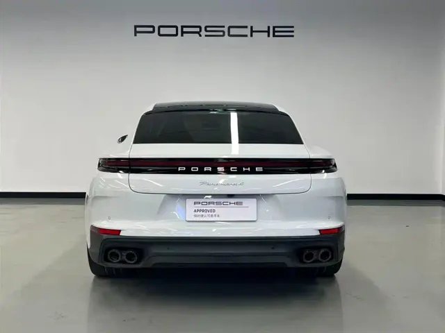 Porsche Panamera — Фото автомобиля 5