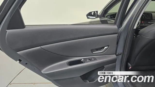 Hyundai Avante CN7 — Фото автомобиля 14