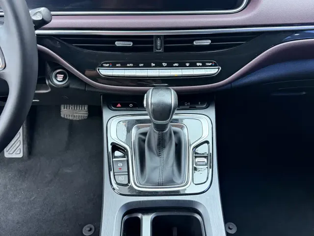 GAC Trumpchi M6 — Фото автомобиля 11