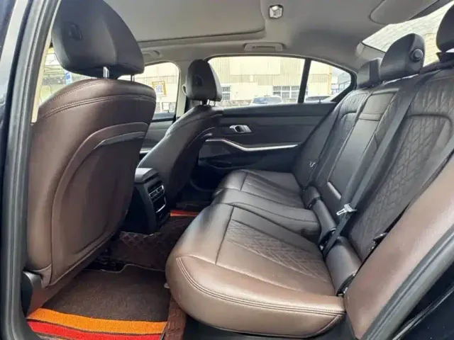 BMW i3 — Фото автомобиля 6