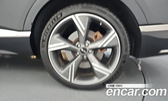 Genesis GV80 — Фото автомобиля 6