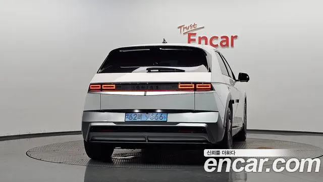Hyundai Ioniq5 — Фото автомобиля 3