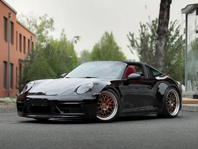 Фотография автомобиля — Porsche 911