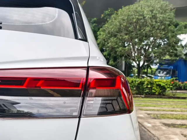 Audi Q4 e-tron — Фото автомобиля 8