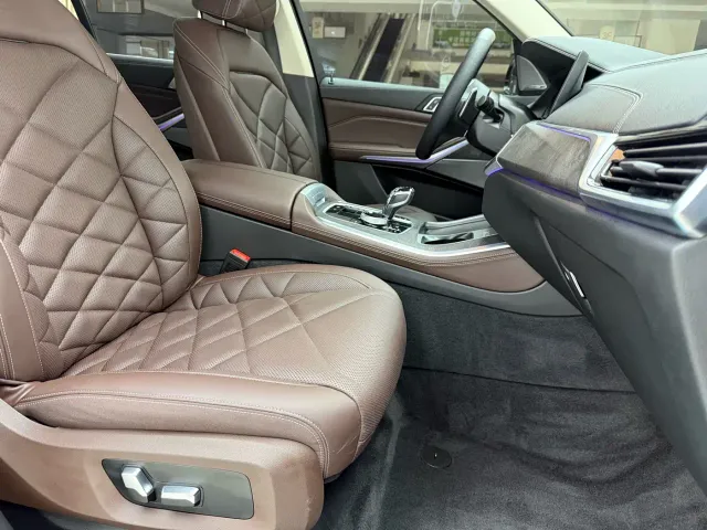 BMW X5 — Фото автомобиля 17