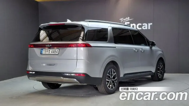 Kia Canival Carnival 4 поколение Бензин 9 мест Noblesse — Фото автомобиля 2
