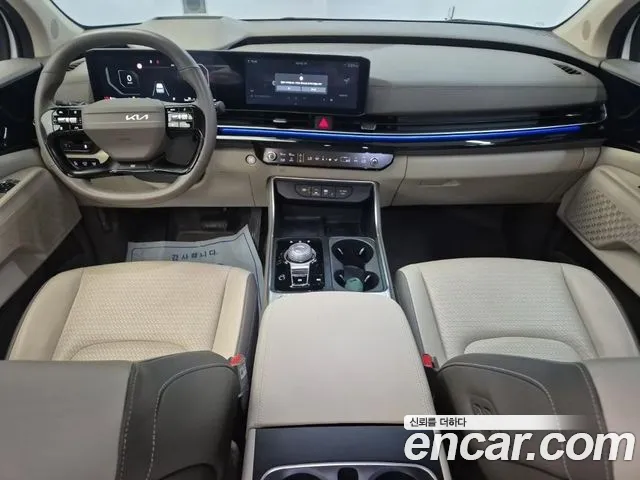 Kia Carnival Generation 4 — Фото автомобиля 7