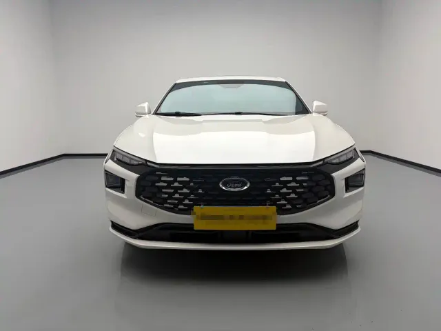 Ford Mondeo — Фото автомобиля 2