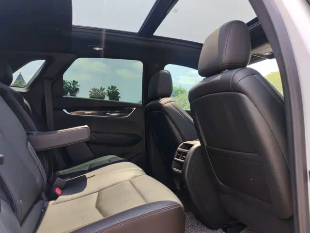 Cadillac XT5 — Фото автомобиля 12