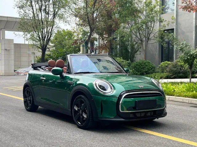 MINI Hatch — Фото автомобиля 3