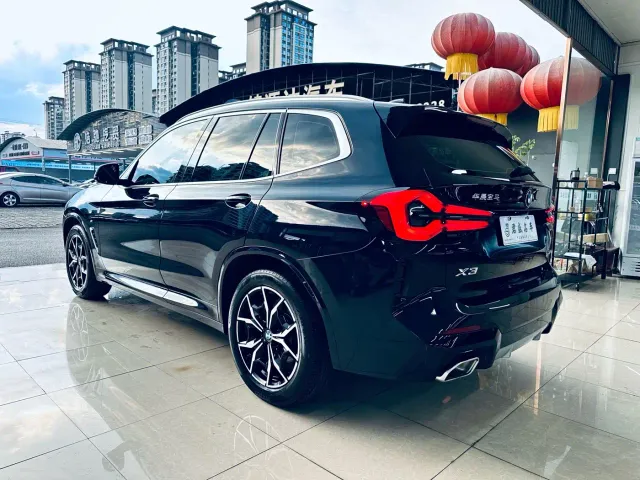 BMW X3 — Фото автомобиля 4