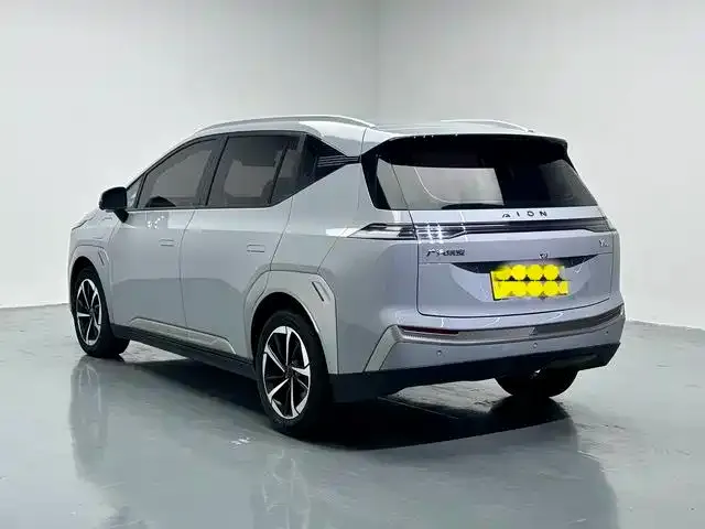 GAC Aion Y — Фото автомобиля 13