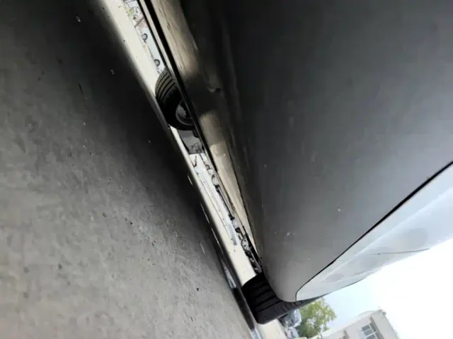 Tesla Model Y — Фото автомобиля 16