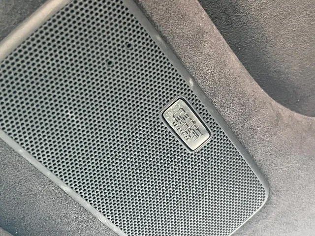 Lexus LS — Фото автомобиля 12