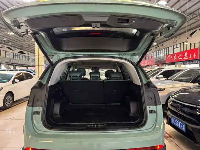 Jetour Shanhai L9 — Фото автомобиля 10