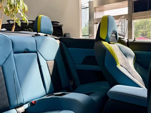 BMW M4 — Фото автомобиля 25