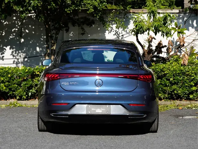 Mercedes-Benz EQS — Фото автомобиля 5