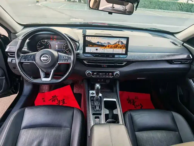 Nissan Teana — Фото автомобиля 4