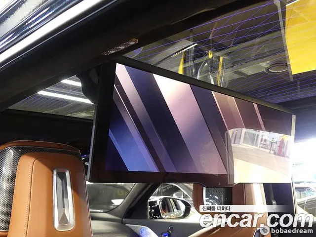 BMW i7 — Фото автомобиля 18
