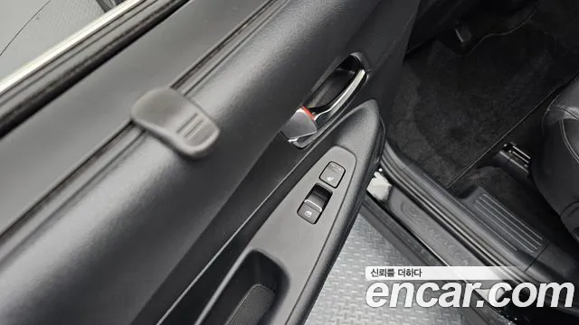 Hyundai Santa Fe — Фото автомобиля 24