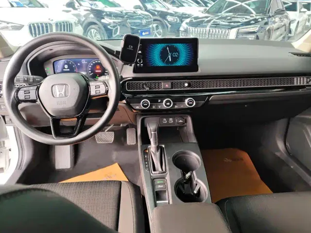 Honda Civic — Фото автомобиля 12