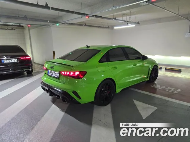 Audi RS3 — Фото автомобиля 9