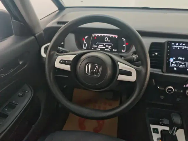 Honda Fit — Фото автомобиля 15