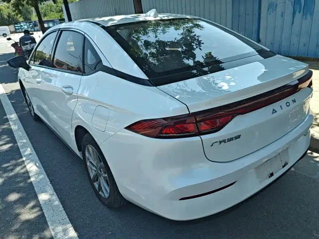 GAC Aion S — Фото автомобиля 4